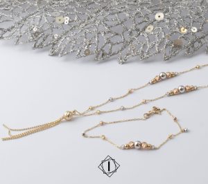 Zlatna ogrlica i narukvica