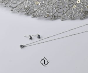 HIT DIZAJN – Komplet minđuše i ogrlica